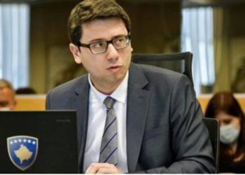 Ministri Murati tregon se kur dalin 100 eurot shtesë të premtuara nga qeveria