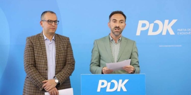 PDK-ja kërkon nga 100 euro në muaj për punëtorët dhe të papunët në Kosovë
