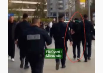 Një tifoz i Torcidës u arrestua nga Policia e Kosovës në Mitrovicë.