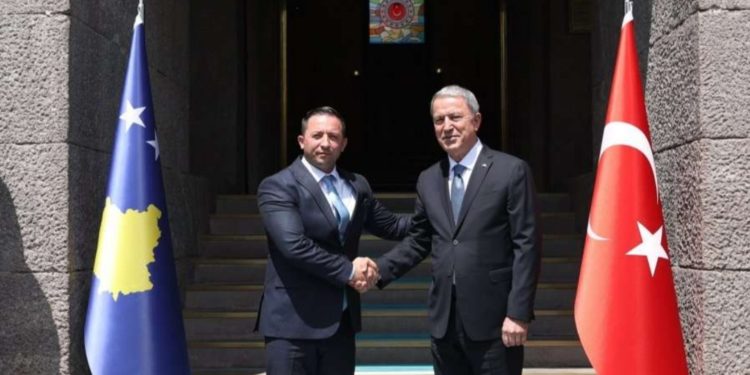 Turqia do ta mbështesë anëtarësimin e Kosovës në NATO
