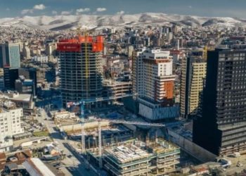 As për 35 vjet qytetarët me rrogë mesatare nuk mund të blejnë një banesë në Prishtinë 