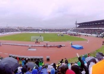 Ministri Hajrullah Çeku tregon se çfarë po ndodhë me punimet në stadiumin “Adem Jashari”