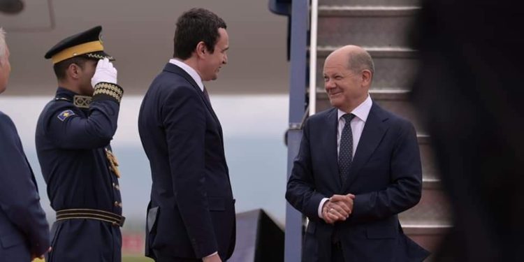 Kurti kërkon mbështetjen e Scholzit për anëtarësim të Kosovës në BE