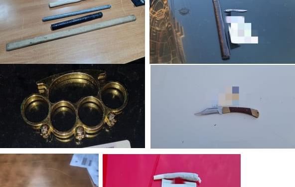 Policia në Mitrovicë gjatë kontrollave rutinë, gjen 5 thika, 6 shufra metalike dhe ni boks të hekurit 👮‍♀️