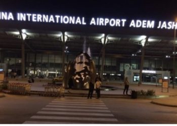 Dyshohet për mjet shpërthyes në aeroportin “Adem Jashari”