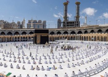 Këtë vit ‘bileta’ për të kryer Haxhin në Arabi Saudite shkon në 5700 euro