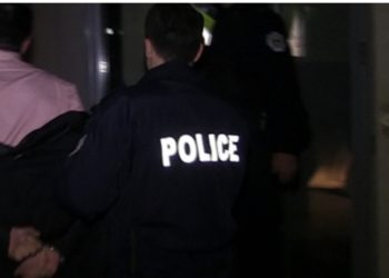 Bastisje në një shtëpi në Mitrovicë: Policia i gjen kokainë burrit të denoncuar për dhunë në familje