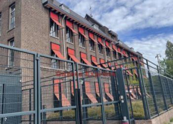 Gjykata Speciale merr një vendim për Hashim Thaçin dhe Kadri Veselin