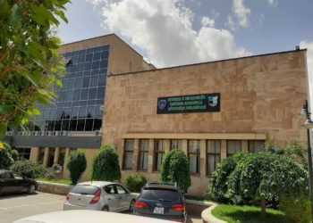 Drejtoria e Inspekcionit gjobit me nga 150 euro dy biznese në Mitrovicë, uzurpuan hapësirën publike ✅