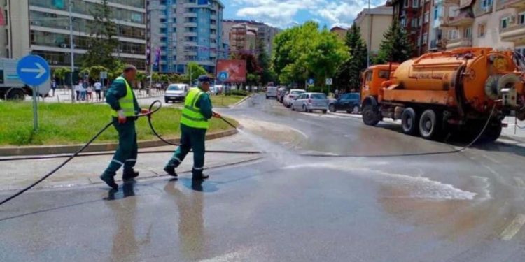 Punëtorëve të UNITET-it nuk ju pagua Trusti gati për një dekadë, 200 mijë euro borxhe ndaj tyre