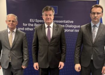 Kosova dhe Serbia arrijnë marrëveshjen për energjinë