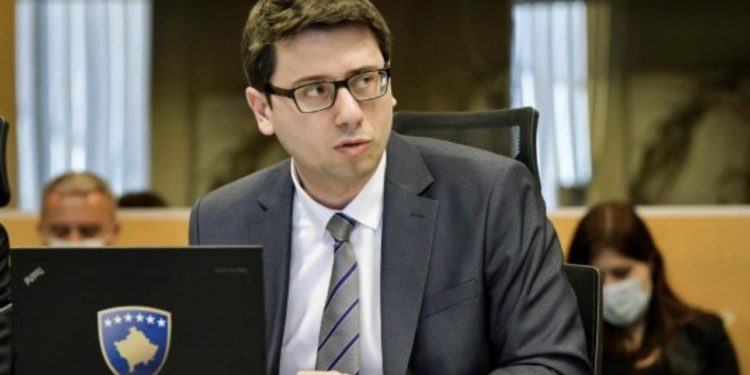 Murati ka një njoftim të rëndësishëm rreth shtesave për fëmijë