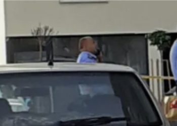 Dyshohet se një person ka rënë nga një banesë në Vushtrri