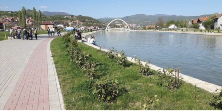 Shpërthim në një lokal te liqeni akumulues në Mitrovicë