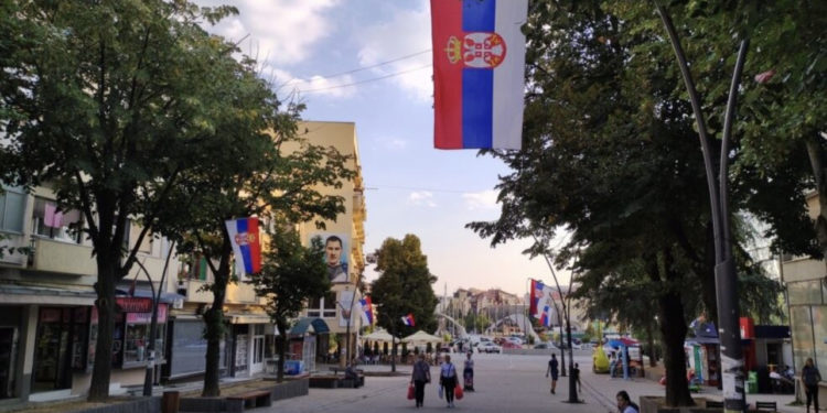 Vetëm 13% e serbëve pranojnë një marrëveshje Kosovë-Serbi me kufijtë ekzistues