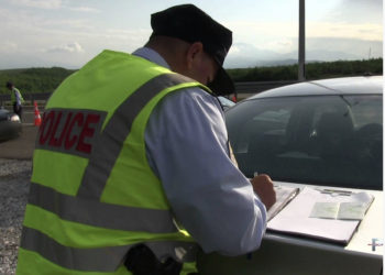 “A kryejnë punë qito 20 euro/ Ky është i dyshuari që tentoi t’i korruptojë Policinë pasi shkeli rregullat në trafik