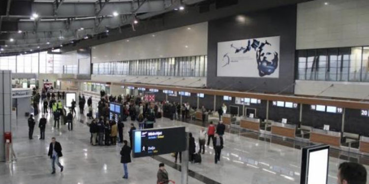 Lajm i keq për mërgimtarët që planifikojnë të vijnë për pushime në Kosovë: Po humbin valixhet në aeroport