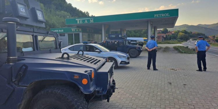 LAJMI I FUNDIT: Policia e Kosovës vendos patrulla në veri!