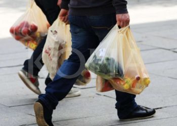 Për 20 vjet produktet në Kosovë u shtrenjtuan 57 për qind, gati gjysma e pagave shkon në ushqim