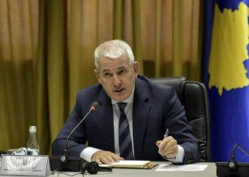 Sveçla: Sulmi ndaj policëve, i paprovokuar dhe i rëndë