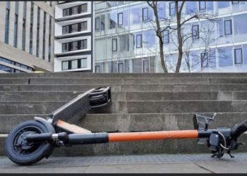 Vetëm mbrëmë, katër të rinj në emergjencë, u lënduan nga trotinetet elektrike