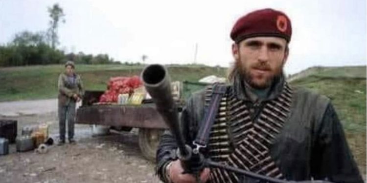 Ky është ish ushtari i UÇK-së që mbrëmë u plagos në uniformën e Policisë së Kosovës