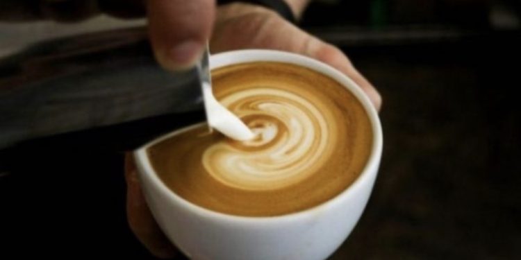 Ujë falas në kafiteri, vjen reagimi i gastronomëve