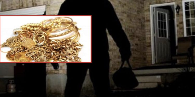 Vjedhje e rëndë në Mitrovicë: 36-vjeçares ia merr dikush stolitë e arit në vlerë të 17 mijë eurove, hajnat hapin derën me çelës