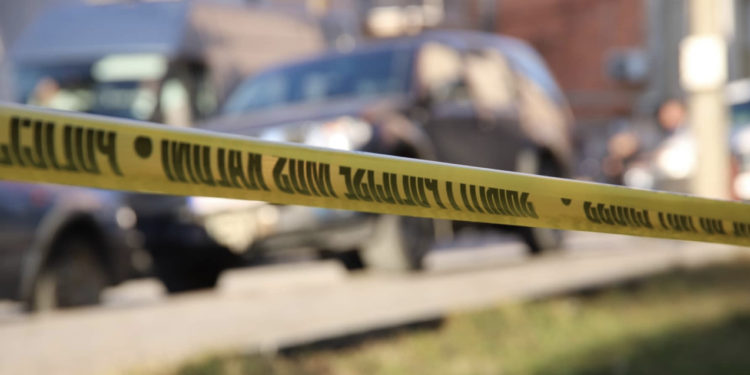 E rëndë: Gjendet pa shenja jete brenda furgonit një 53-vjeçar në Mitrovicë