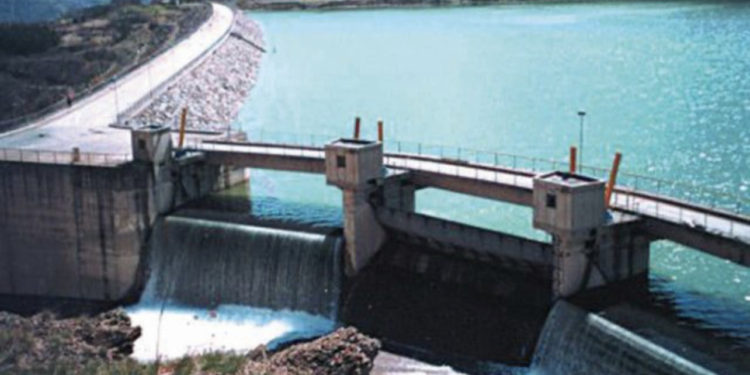 Reduktime të ashpra në Kosovë, kurse Ujmani në veri shet rrymë lirë në Bullgari