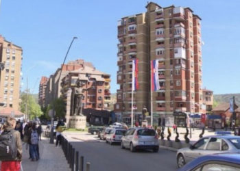 Plas sherri në komunën e Mitrovicës Veriore: Kryetari i një partie serbe kërcënohet nga inspektori komunal