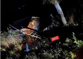 LAJMI I FUNDIT: Aksident trafiku në Frashër të Mitrovicës, vetura përfundon në jashtë rrugës