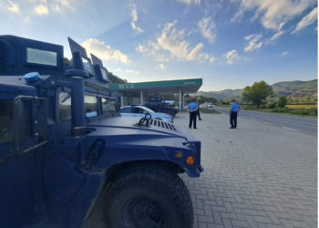 Lajm i mirë: Hiqen të gjitha barrikadat, Policia merr kontrollin e plotë në veri