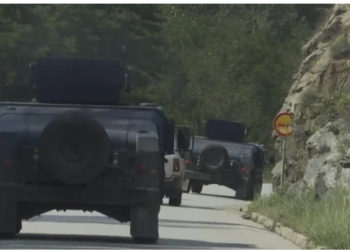 Marrëveshjet nuk i heqin autoblindat nga veriu