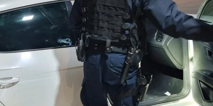 Policia reagon pas raportimeve se po maltreton qytetarët në veri