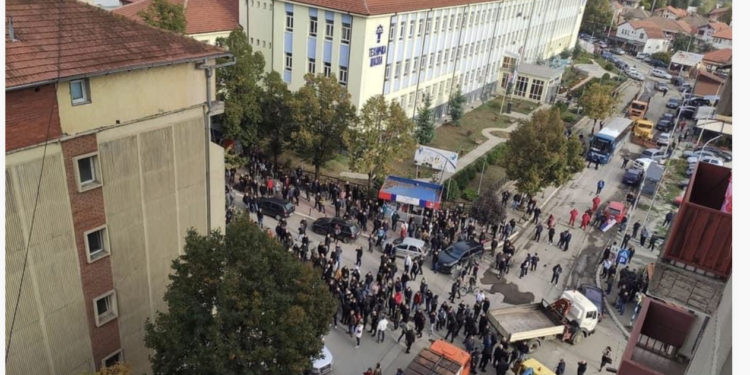 Bie në duart e Policisë bossi i shumëkërkuar i kontrabandës nga Serbia në Kosovë, pronari i barnatores në veri