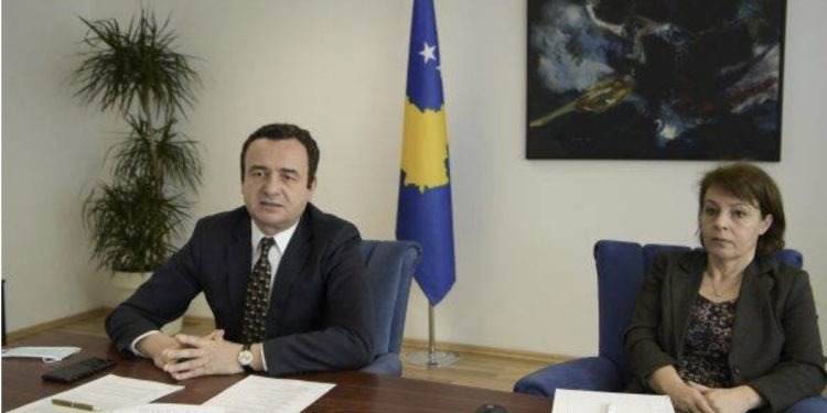 Kurti s’ka hapësirë për të manovruar, pajtohet që Bërnabiq të vizitojë Kosovën