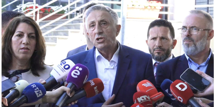 Përfundon takimi i Kurtit me Këshillin Grevist, Rrahman Jasharaj e jep lajmin e fundit