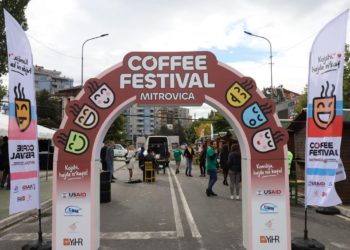 Mbahet “Festivali i Kafes” në Mitrovicë, shumë qytetarë e mirëpresin