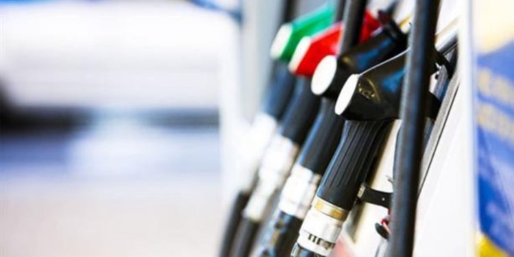 Sot një litër naftë shitet për 1 euro e 72 centë