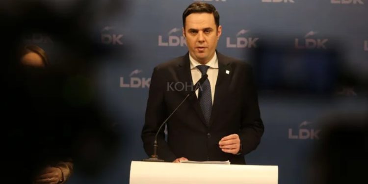 Abdixhiku: Doarsa Kica-Xhelili, një prej deputetëve më profesionistë