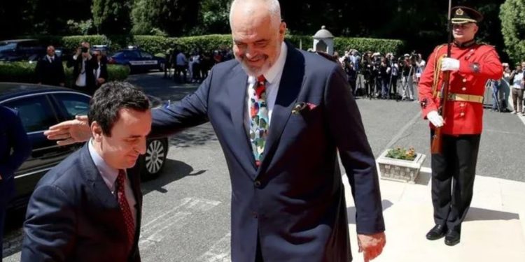 Takimi urgjent me Ramën, Kurti tregon çka u diskutua