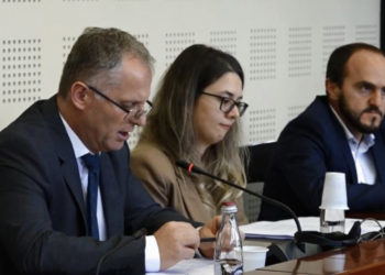 Bislimi: BE-ja i kërkon edhe diçka Kosovës për liberalizimin