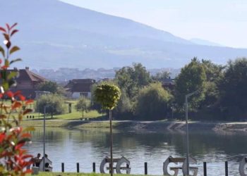 Ky është parashikimi i motit për sot, temperaturat deri në 20 gradë