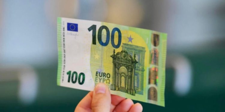 Hapet aplikimi për 100 eurot e studentëve, poshtë gjeni detajet