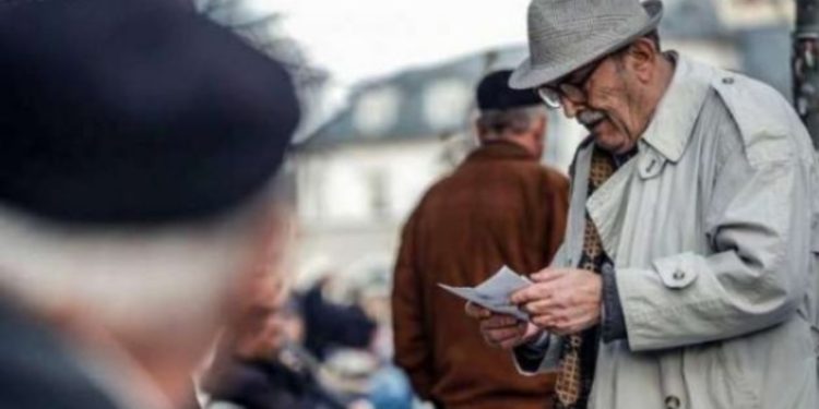 Ekzekutohen pensionet me shtesën prej 100 eurosh