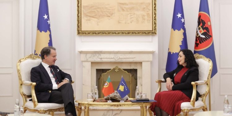 Osmani: Liberalizimi i vizave s’duhet të mbetet peng i asnjë teknikaliteti