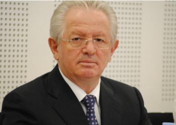 Hyseni i reagon Kurtit: Nëse nuk e pranon kërkesën e Escobar, pasojat për Kosovën do të jenë të mëdha