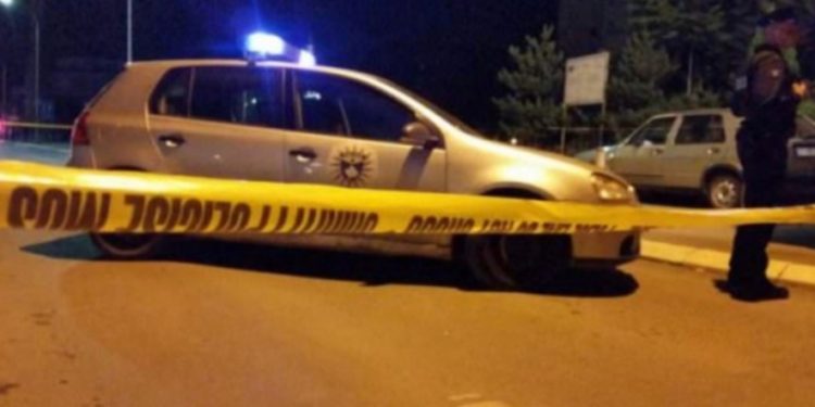 Plagoset me armë një person në Vllahi të Mitrovicës, nuk dihet prej kah erdhi plumbi