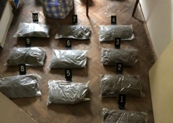 Policia arreston një 33-vjeçar në veri të Mitrovicës, konfiskojnë mbi 9 kg substancë narkotike